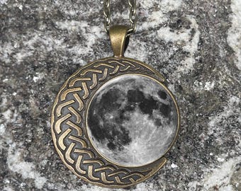 Full Moon Necklace Pendant Bronze Lunar Phases Witchy Jewelry