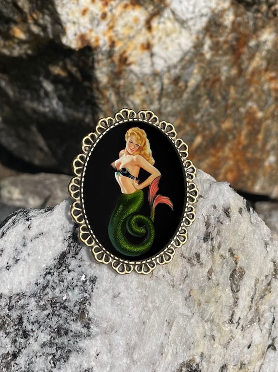 Pin Up Girl Mermaid Brooch Pinback Pin Back Pinup Retro Mermaids Art Deco Style Bronze Brass