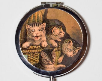 Four Cats Compact Mirror - Vintage Storybook Children's Illustration - Make Up Pocket Mirror for Cosmetics