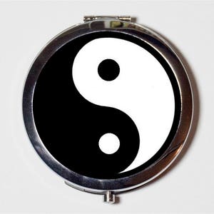 Yin Yang Compact Mirror - Tao Asian Art Metaphysical New Age - Make Up Pocket Mirror for Cosmetics