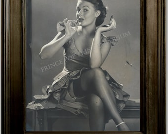 Gil Elvgren Pin Up Girl Art Print 8 x 10 - Painting Reference Photo - Pinup Putting on Lipstick - Rockabilly