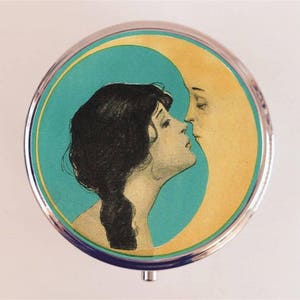 Man in the Moon Kiss Pill Box Case Pillbox Holder Trinket Crescent Moon Romantic Kissing Art Nouveau