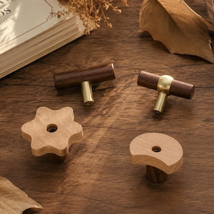 Wooden Star Knob, Minimalist Drawer Handle, Decorative Kids Room Hardware, Rustic Wood Knobs for Dresser and Kitchen
