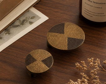 Geometric Brass Cabinet Knobs, Vintage Round Drawer Pulls, Textured Antique Gold Furniture Hardware, Unique Decorative Handles for Dresser