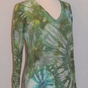 Tie Dye Womens V-NECK LONG SLEEVE T-shirt size M, L image 3