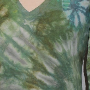 Tie Dye Womens V-NECK LONG SLEEVE T-shirt size M, L image 5