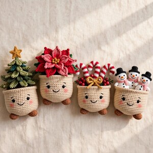 Haakpatroon voor bloempot, kerst amigurumi bloempot PDF, lachende bloempotten met kerstboom, kerstster, snoepstok en sneeuwpoppen als kerstdecoratie