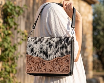 Bolso de piel de vaca repujada para mujer, bolso de mano western floral repujado a mano, bolso de hombro con estampado de vaca, bolso tote de piel boho, patrones repujados png