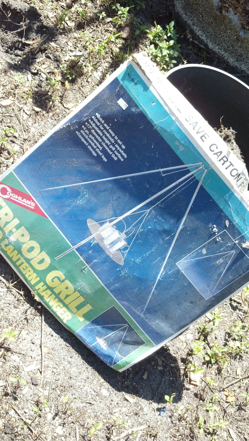 Vintage Camping Tri-Pod Grill