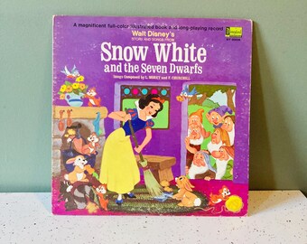 Snow White - Vintage Vinyl - Disney Album - Story Book Record - 1969