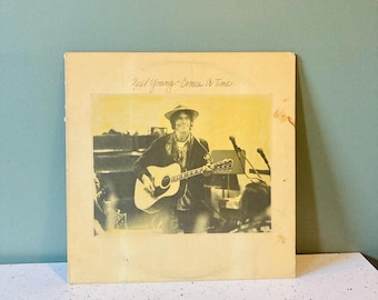 Neil Young- Vintage Vinyl - Comes A Time - Record 1978