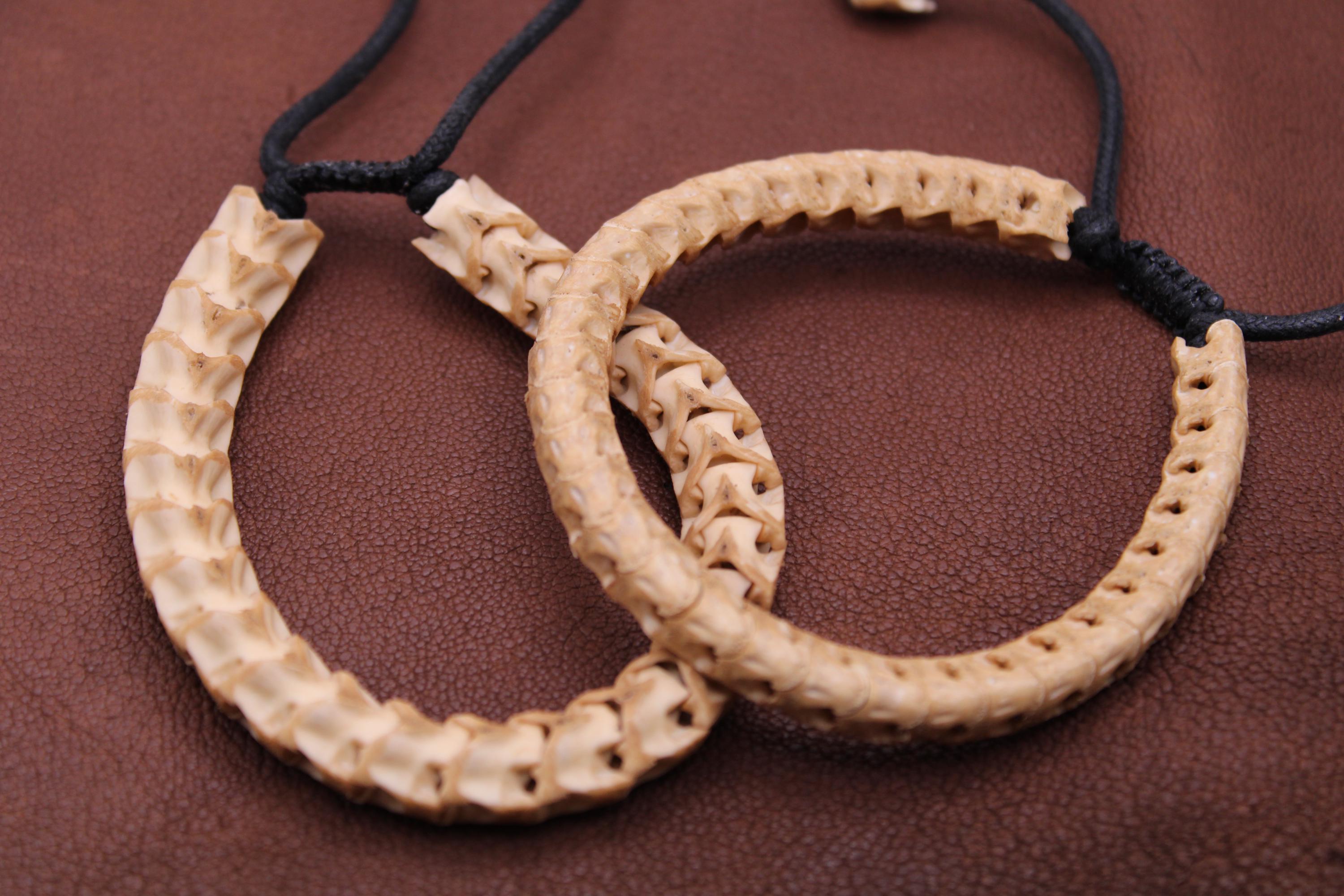 King Cobra Vertebrae Bracelet – Real Snake Bone Jewelry | Snake