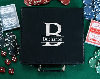 Ensemble de poker gravé, coffret cadeau de poker personnalisé, coffret cadeau de poker pour homme, jetons de poker gravés, cadeaux de garçons d'honneur, cadeau pour lui. Cadeaux pour hommes