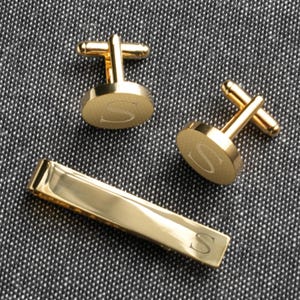 Gold Round Cufflinks and Tie Clip Set, Personalized Groomsmen Gift, Custom Engraved Cuff Links and Tie Bar Set for Groom, Gift Boxed