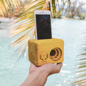 BEAT BLOCK Wooden Cell Phone Speaker, Engraved Speaker, Unique Christmas Gift for Men, Groomsmen Gift, Wireless Speaker iPhone and Android