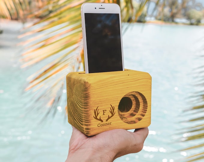 BEAT BLOCK Wooden Cell Phone Speaker, Engraved Speaker, Unique Christmas Gift for Men, Groomsmen Gift, Wireless Speaker iPhone and Android