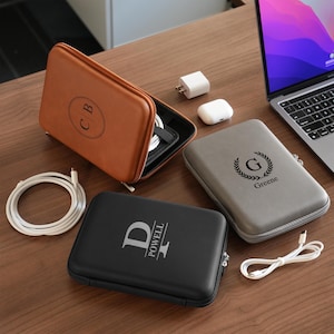 Custom Travel Cord Case, Leather Cord Organizer, Personalized Tech Case, Groomsmen Gift, Gift for Men, Gift for Techie