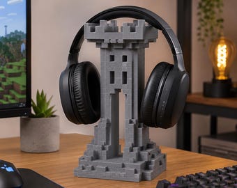 Hand-Painted Voxel Castle Headphone Stand – 3D Printed Gaming Desk Art (10" Tall)