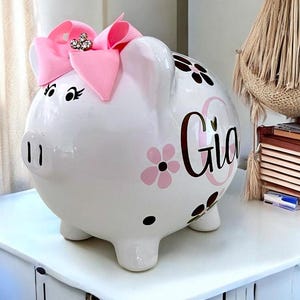 Personalized Flower Piggy Banks for girls, banks for girls, girl bank, piggy bank, Daisy bank, Baby shower bank, baby&#39;s first piggy bank