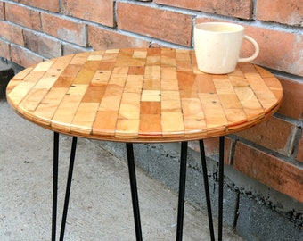 Perfect gift recycled skateboard coffee table with hairpin legs, natural color, side table, 49cm diameter, 50cm height, unique piece of art
