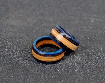 Perfect gift Recycled skateboard rings, Blue black natural