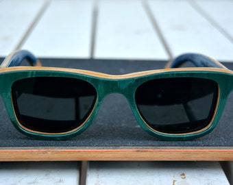 Birthday gift Recycled skateboard sunglasses, turquoise green, wood sunglasses, woman sunglasses, gift for her, gift for him