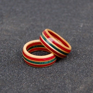 Red blue natural recycled skateboard rings