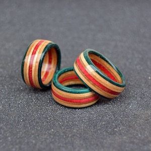 Perfect gift Recycled skateboard rings, Green red natural