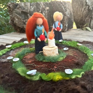 Felted Advent Spirale for Waldorf Nature Table, advent