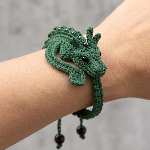 Crochet Dragon Bracelet Pattern PDF | Amigurumi Wrist Pattern Tutorial | Instant Digital Download image 3
