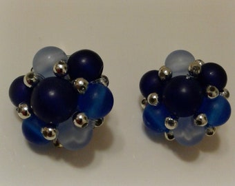 Vintage Clip On Earrings