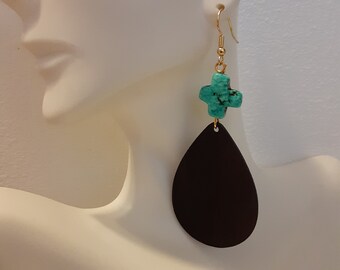 5 Drop Cross Earing