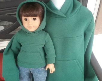 Dolly and me sweatshirt size 5