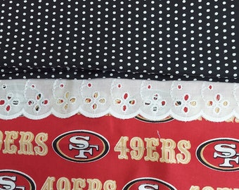 San franciscos 49ers dog dress