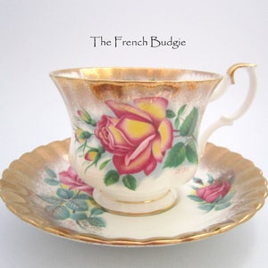 Royal Albert Vintage &quot;Anne&quot; Pink Rose Teacup and Saucer Set, Sweetheart Roses Series, heavy gilding Made in ENGLAND Tea Cup