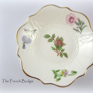 Aynsley  &quot;WILD TUDOR&quot; Candy dish/ Trinket Bowl Made in ENGLAND