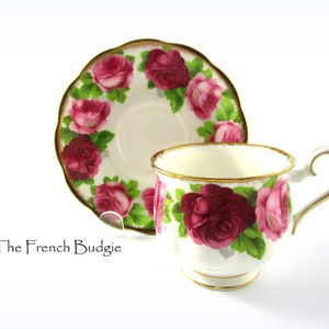 Royal Albert Red and Pink OLD ENGLISH ROSE Vintage Teacup and Saucer , Made in England Tea Cup