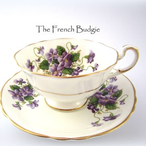 Paragon  Vintage Teacup and Saucer Set with Romantic Purple Violets  Made in ENGLAND Tea Cup