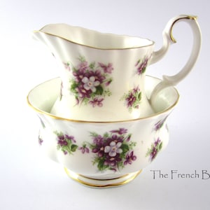 Royal Albert &quot;SWEET VIOLET&quot; Cream and Sugar set Made in ENGLAND