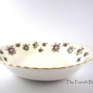 Royal Albert MINT Condition Vintage  &quot;Sweet Violet&quot; Serving Dish - Bowl  Made in England
