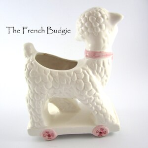 Vintage Kitsch white Baby Lamb Adorable Kitsch planter / Vase , Made in Japan image 3