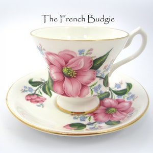 Windsor Vintage Teacup  Pink Floral Made in England