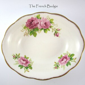 Royal Albert Vintage  &quot;AMERICAN ROSE&quot;  Oval Serving Dish - Bowl  Made in England