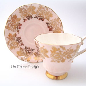 Royal Grafton rosa con delicate rose dorate, set da tè vintage con tazza e piattino, prodotto in Inghilterra