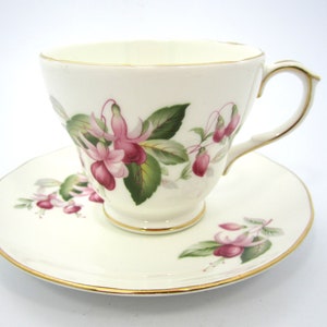 Duchess Fine Bone China Vintage  Pink Fuchsia&#39;s Teacup and Saucer set Made in ENGLAND Tea Cup