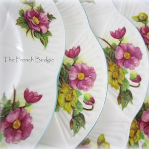 Beautiful Shelley  &quot;BEGONIA&quot; 9.25 inch Luncheon  Plates Made in ENGLAND