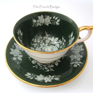 Aynsley Hunter Green  Vintage Teacup and Saucer set White Rose Pattern Made in ENGLAND Tea Cup