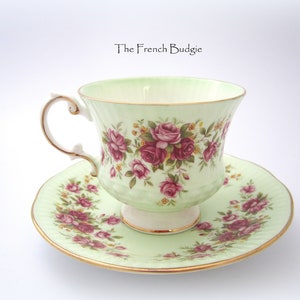Elizabethan Mint Green Vintage Teacup and Saucer Set with Tiny  Pink Roses, Made in ENGLAND Tea Cup