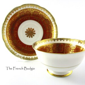 Conjunto de xícara de chá e pires vintage Royal Grafton Pumpkin Orange e dourado feito na Inglaterra