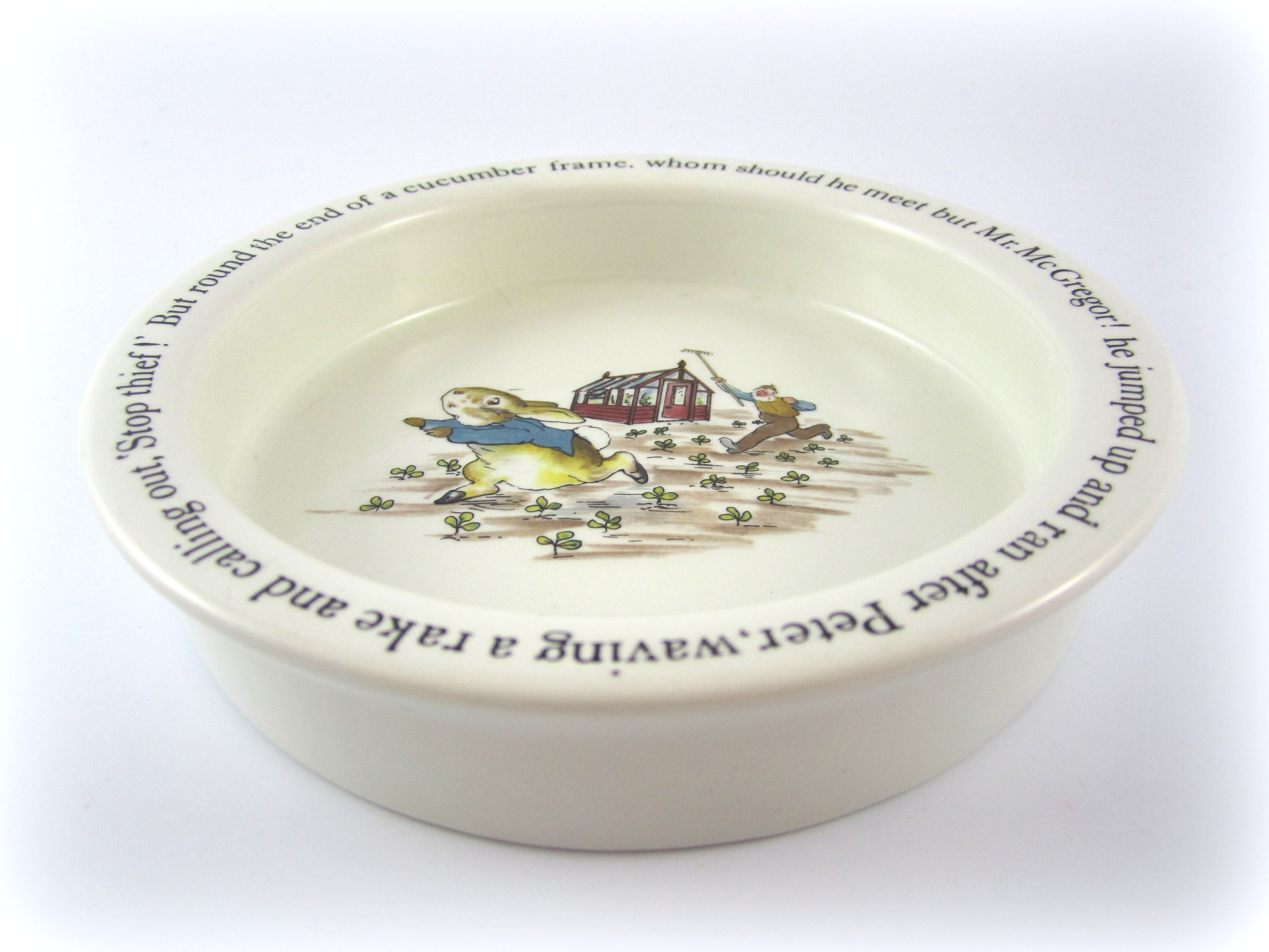 Wedgewood Beatrix Potter Vintage Peter Rabbit Bowl 6.5 Inch Fruit